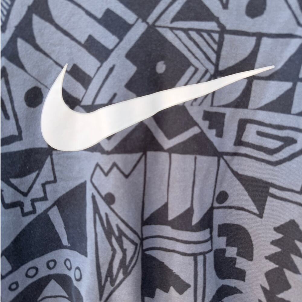 Nike Pullover Mens L Gray Sweatshirt - Picture 4 of 4